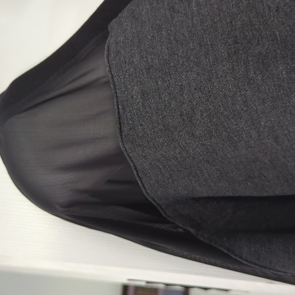 Victoria Sport Cropped Top Women’s Large Gray Long Sleeve Sheer Mesh Comfort - Picture 2 of 6